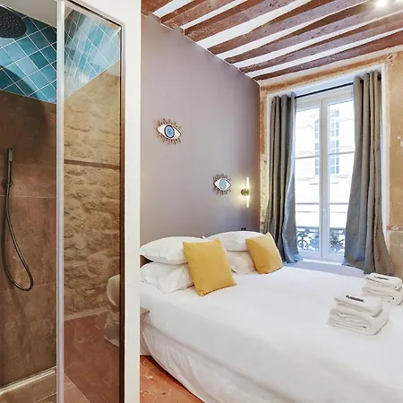 Apartment Cmg - Beaubourg / Reaumur