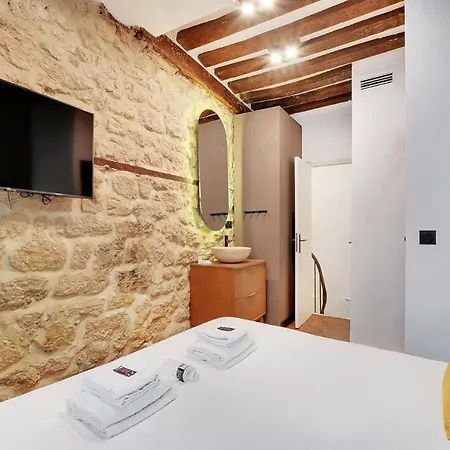 Apartment Cmg - Beaubourg / Reaumur *